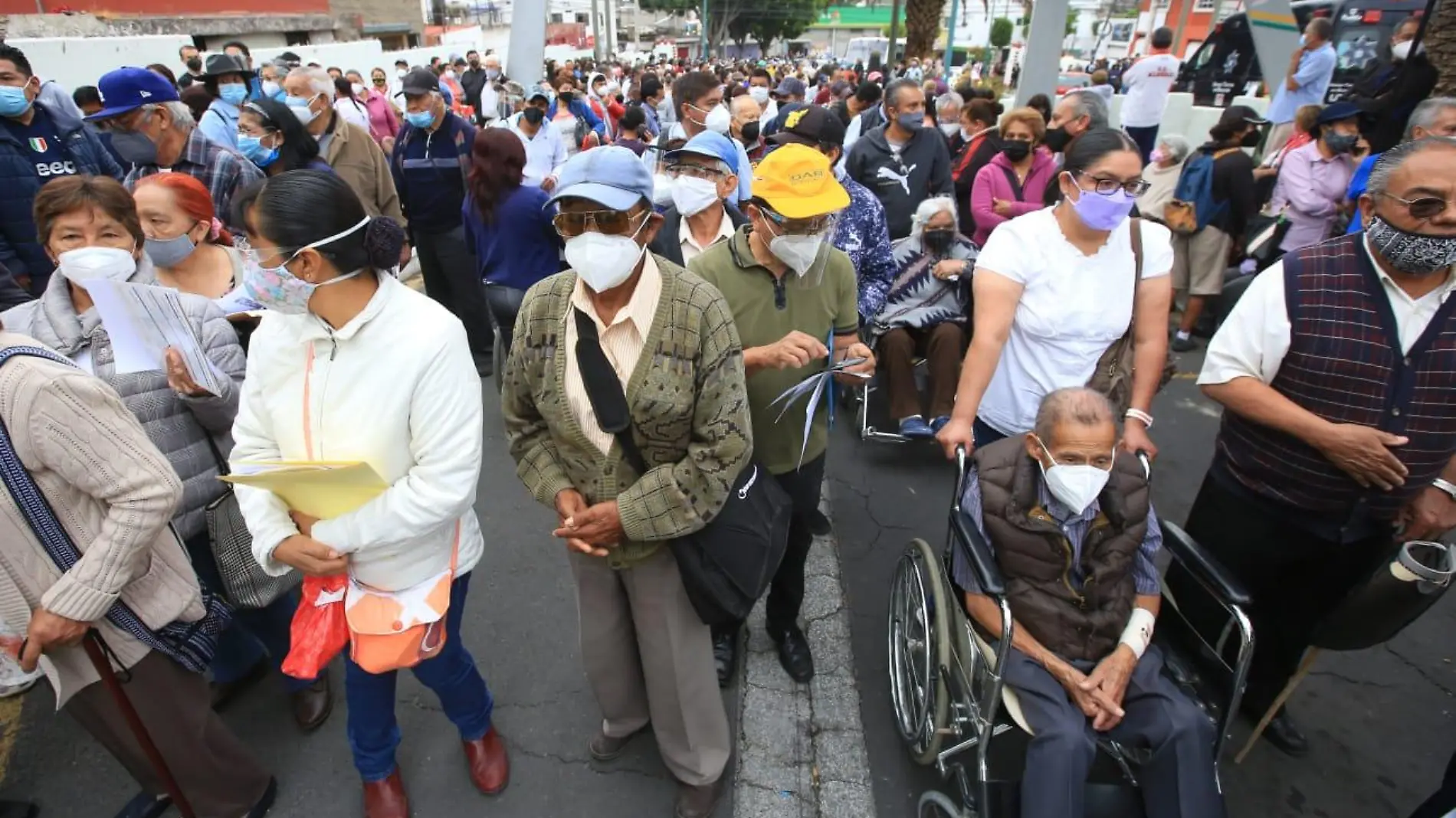 VACUNACION ZONA MILITAR 3